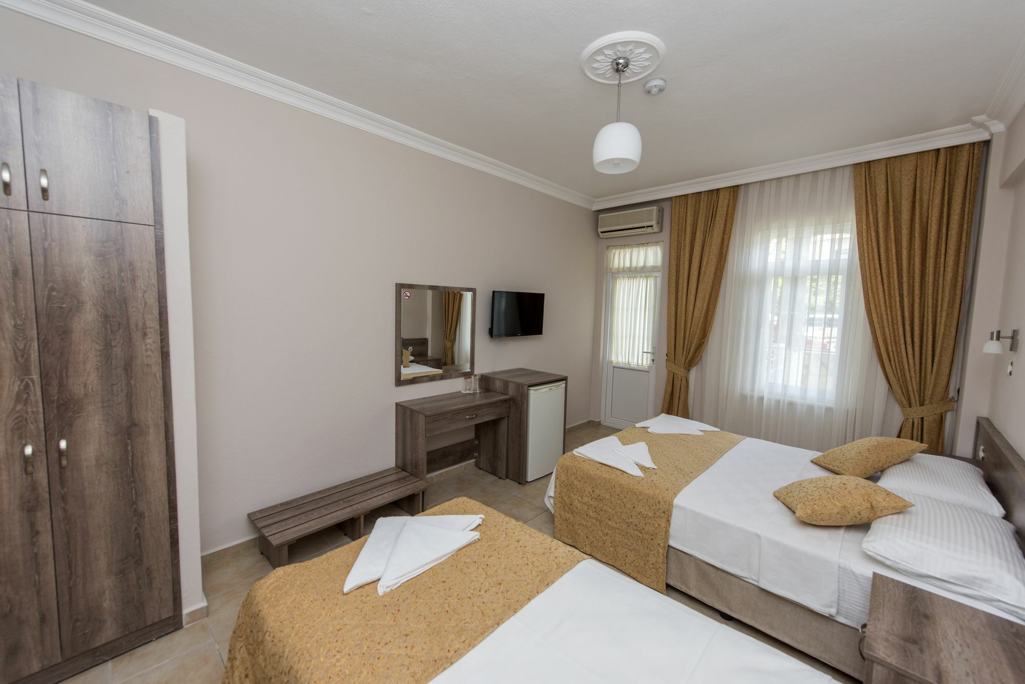 Tumen Hotel Ολουντενίζ Εξωτερικό φωτογραφία